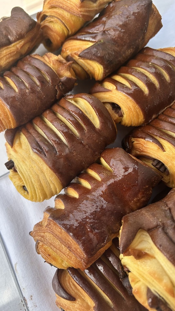 Pains au Chocolat-Bicolores